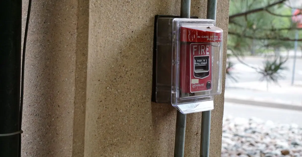Cómo elegir el sistema de alarma ideal para tu hogar